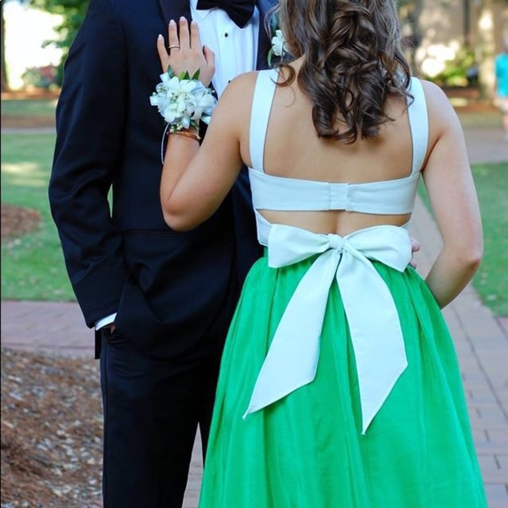 Sherri Hill Green Prom Dress